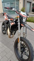 uitlaat platek 50 70 goudkleurig, Motoren, Accessoires | Overige, Ophalen, Nieuw