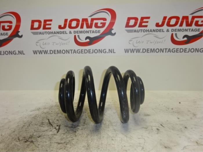 Schroefveer achter van een Mercedes Vito, Auto-onderdelen, Ophanging en Onderstel, Mercedes-Benz, Gebruikt, 3 maanden garantie