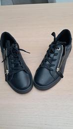 Nieuwe schoenen, zwart, niet gedragen, maat 39, Neuf, Sneakers et Baskets, Enlèvement, Noir