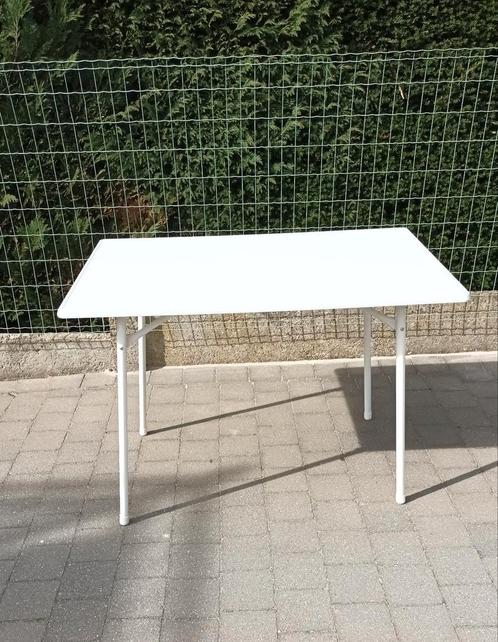 Stevige opklaptafel , alleen gebruikt op de camping, Tuin en Terras, Tuintafels, Zo goed als nieuw, Rechthoekig, Kunststof, Ophalen