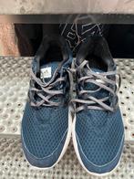 Adidas sportschoenen maat 43,5, Ophalen of Verzenden, Zo goed als nieuw, Adidas