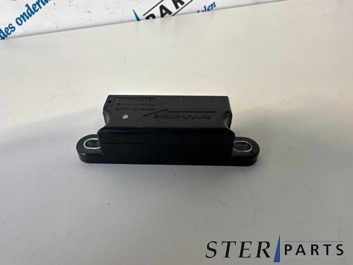 Airbag Sensor van een Mercedes E-Klasse, Ophalen of Verzenden, 3 maanden garantie, Gebruikt, Mercedes-Benz