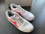 Diadora sportschoenen met witte zool in Nieuwstaat mt 38, Ophalen of Verzenden, Zo goed als nieuw