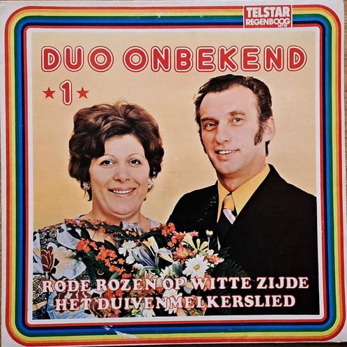 DUO ONBEKEND – Duo Onbekend *1* ( 1977 Telstar LP ), CD & DVD, Vinyles | Néerlandophone, Chanson réaliste ou Smartlap, Enlèvement ou Envoi