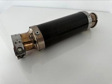 Handgemaakte Carbon Moto GP style Slip-on beschikbaar voor biedingen