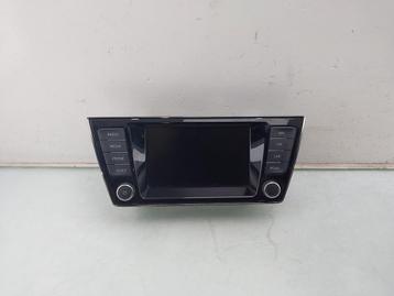 MULTI MEDIA COMPUTER Skoda Fabia III (NJ3) (01-2014/06-2021) beschikbaar voor biedingen