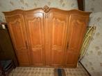 Grote kleerkast in hout, Huis en Inrichting, Kasten | Kleerkasten, Ophalen, Zo goed als nieuw