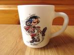 mug tasse Gaston Lagaffe de 1984 en arcopal, Huis en Inrichting, Ophalen of Verzenden, Gebruikt, Kop(pen) en/of Schotel(s)
