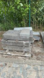 Natuursteen blokken en randstenen en dakpannen, Tuin en Terras, Ophalen of Verzenden, Zo goed als nieuw, Natuursteen