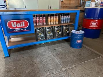 UNIL : Olie, vet, spuitbus, absorptiekorrels! beschikbaar voor biedingen