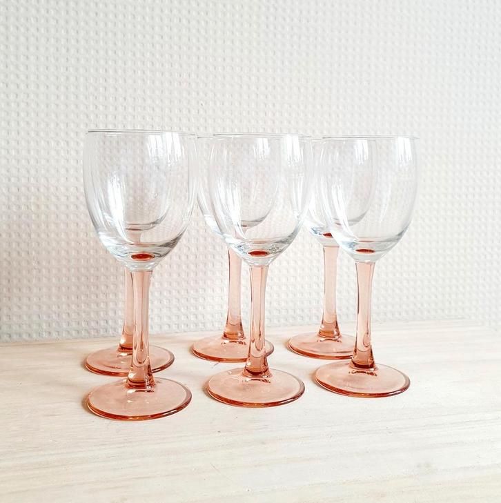 2 prachtige sets van 6 vintage wijnglazen met roze voet!, Verzamelen, Glas en Drinkglazen, Ophalen of Verzenden