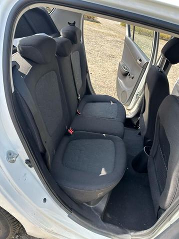 Hyunda i20  2009 beschikbaar voor biedingen