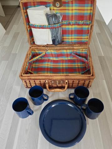 picknick mand beschikbaar voor biedingen