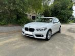 BMW 118i URBAN/ 2015 / AUTOMAAT /KEYLESS/ NIEUWE STAAT, Auto's, Automaat, 1 Reeks, Leder en Stof, Wit