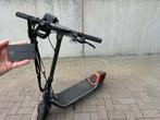 SEGWAY Ninebot Kickscooter P65 - Elektrische step, Fietsen en Brommers, Ophalen, Zo goed als nieuw