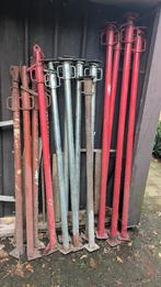 bouwstippen / stutten / bouwschoren / driepoten, Ophalen, Gebruikt