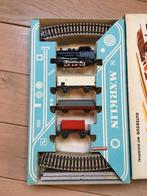 MARKLIN HO - gros lot (train, rails, wagons, décos) !, Ophalen, Gebruikt, Treinset