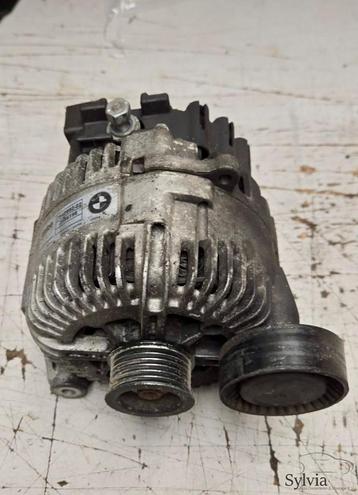 Dynamo 180A N62 BMW 5 / 6 / 7 / X5 serie E53 E6x 12317540992 beschikbaar voor biedingen