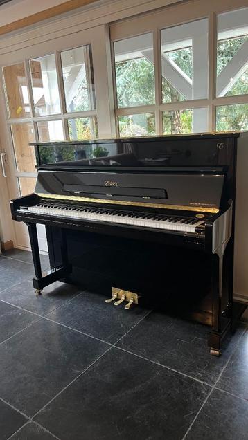 Essex (by Steinway & Sons) beschikbaar voor biedingen