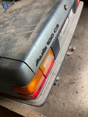 Audi 100 cc, carrosserie motor en reserve onderdelen beschikbaar voor biedingen