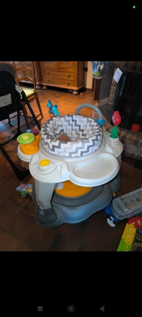 Sta/springtafel chicco, Kinderen en Baby's, Speelgoed | Speeltafels, Gebruikt, Ophalen