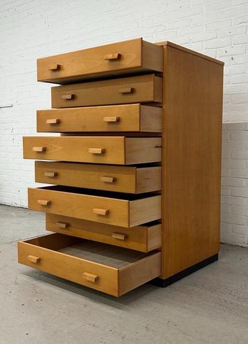 Vintage Schoolkast Papierkast Ladekast beschikbaar voor biedingen