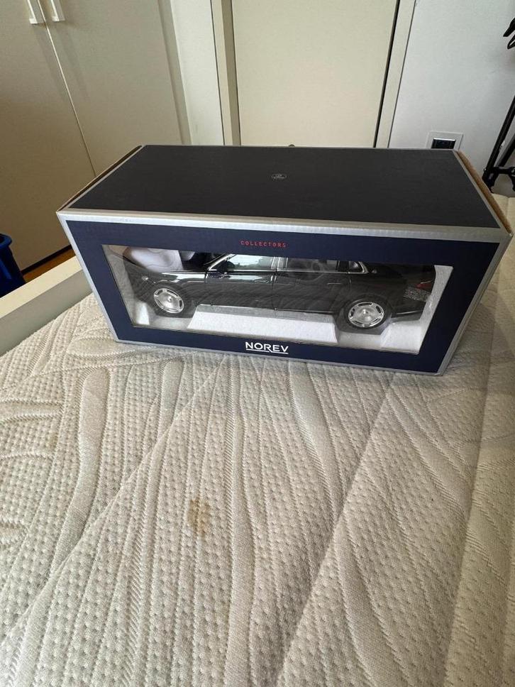 mercedes benz maybach s680 norev black 1:18, Hobby en Vrije tijd, Modelauto's | 1:18, Zo goed als nieuw, Auto, Norev, Ophalen of Verzenden