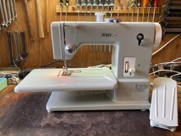 Pfaff 91 - sterke naaimachine met vrije arm beschikbaar voor biedingen