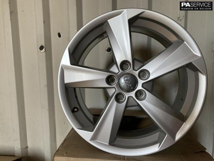 Nette originele 17 inch Audi 5 Spaaks velgen 7*17 5*112, Auto-onderdelen, Banden en Velgen, Banden en Velgen, 17 inch, Gebruikt