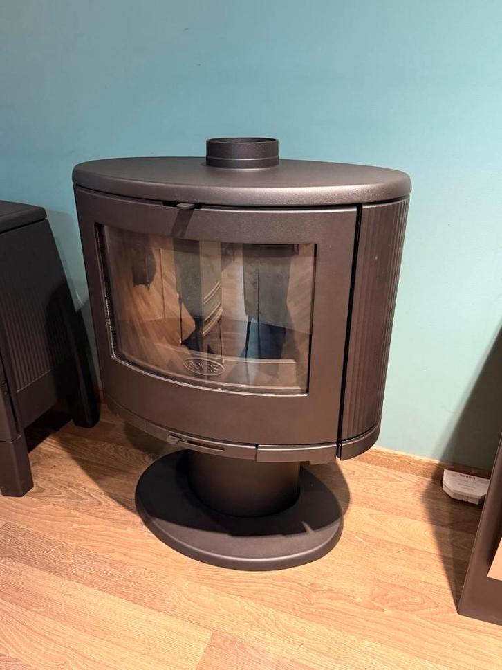 demo model dovre bow, Huis en Inrichting, Kachels, Zo goed als nieuw, Vrijstaand, Houtkachel, Hout, Ophalen