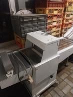 Longue machine à couper le pain