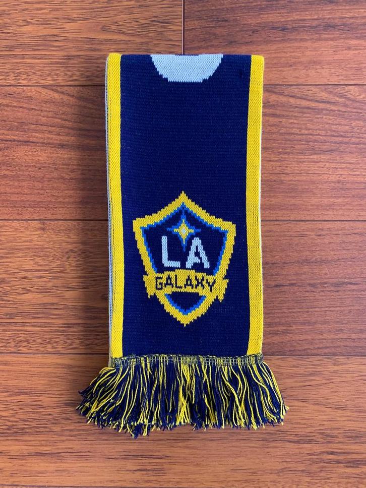 NIEUW > LOS ANGELES GALAXY sjaal, Verzamelen, Sportartikelen en Voetbal, Nieuw, Vaantje of Sjaal, Ophalen of Verzenden