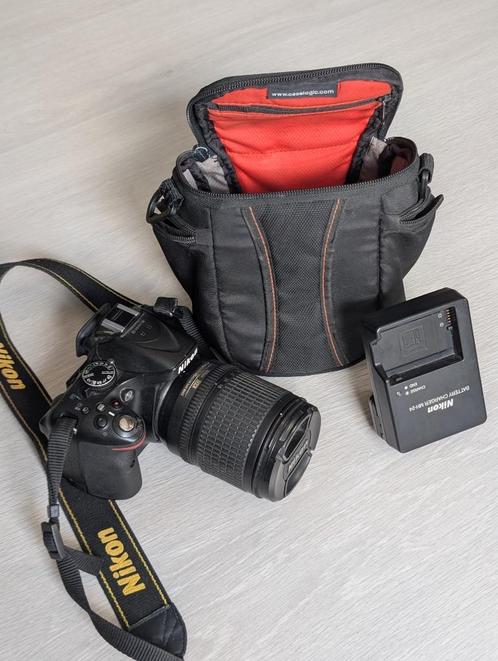 NIKON D5200 + AF-S Nikkor 18-135mm f/3.5-5.6G ED, Audio, Tv en Foto, Fotocamera's Digitaal, Gebruikt, Spiegelreflex, Nikon, 4 t/m 7 keer