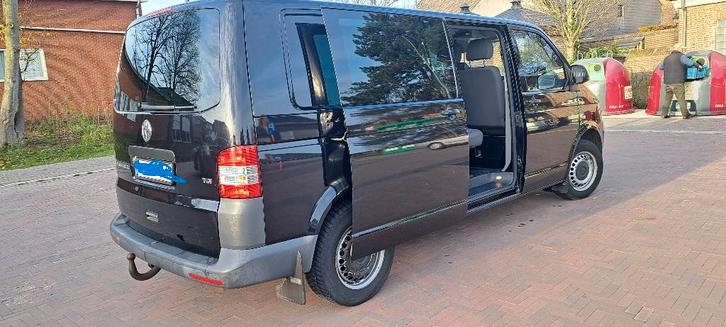 Volkswagen Transporter T5 Combi Version Longue 6 places, Autos, Volkswagen, Particulier, Transporter, ABS, Airbags, Bluetooth