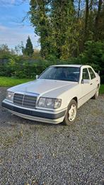 Mercedes 250, 2500 cc, Zwart, Wit, 5 deurs