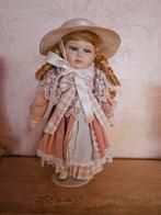 Ancienne poupée en porcelaine, Collections, Comme neuf, Enlèvement ou Envoi, Poupée
