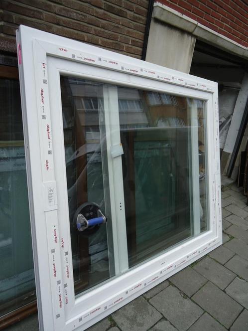Twee nieuwe ramen met dubbele beglazing met een ALUPLAST IDE, Doe-het-zelf en Bouw, Deuren en Vliegenramen, Nieuw, Ophalen