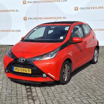 Personenauto Toyota, Aygo 1.0 VVT-i x-wave, oranje bouwjaar  beschikbaar voor biedingen