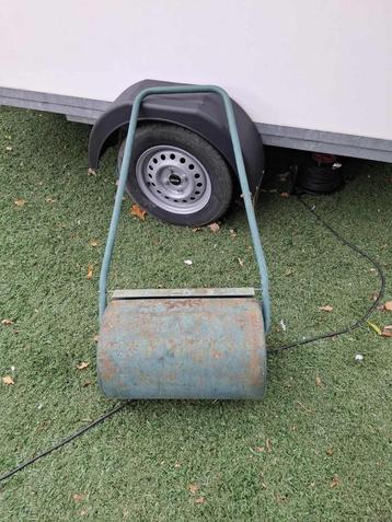 Tuinrol beschikbaar voor biedingen