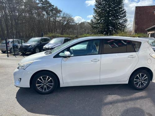 Toyota Verso 1.8 Executive, Auto's, Toyota, Bedrijf, Te koop, Verso, ABS, Airbags, Airconditioning, Alarm, Bluetooth, Boordcomputer