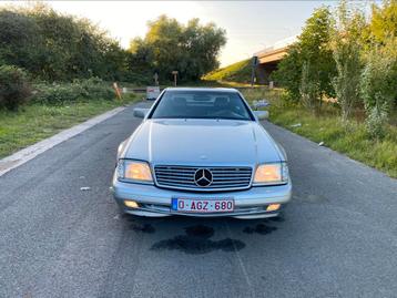 Mercedes cabrio sl 300 24v automaat oldtimer prijs 14500€, Autos, Oldtimers & Ancêtres, Cuir, Argent ou Gris, Achat, Cabriolet