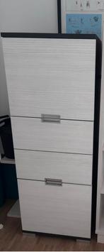 Kast met schuiven en leggers, Ophalen, Gebruikt