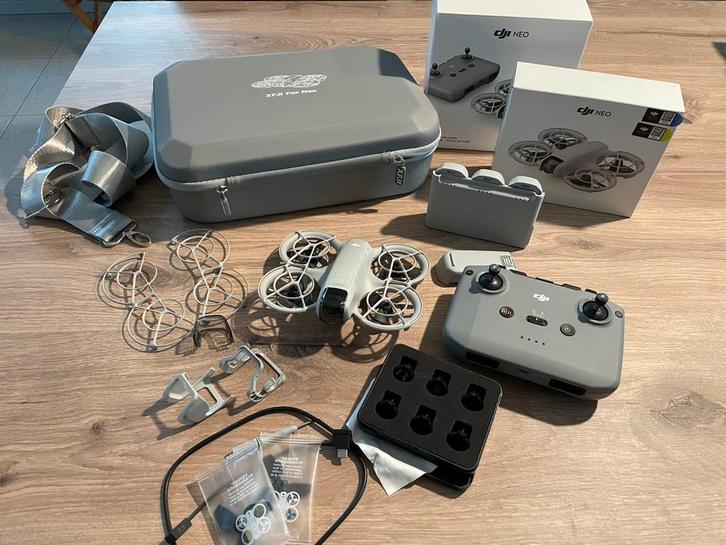 DJI Neo Fly More Combo &… + garantie & DJI care!, Audio, Tv en Foto, Drones, Zo goed als nieuw, Drone met camera, Ophalen of Verzenden