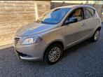 Lancia ypsilon 1.0 benzine/cng Bj 2014(EURO5) 106000km AIRCO, Auto's, Beige, Handgeschakeld, Elektrische ramen, Ypsilon