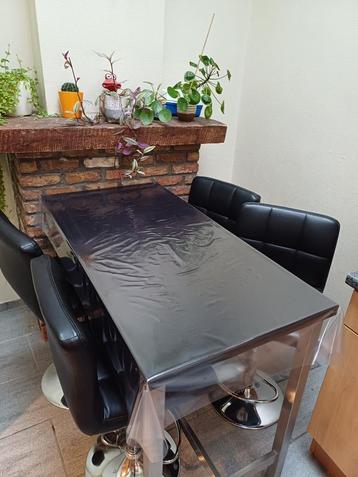 Table haute noire avec 4 chaises de bar noires, Quatre personnes, Autres essences de bois, 50 à 100 cm, Enlèvement