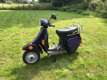 Vespa pk 50xl  disponible aux enchères