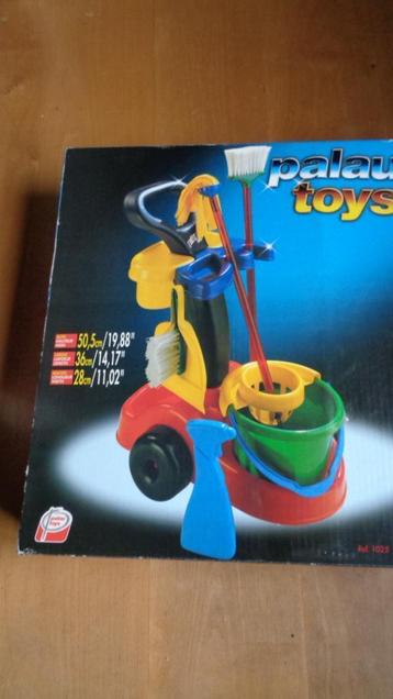 Schoonmaaktrolley nieuw in doos beschikbaar voor biedingen