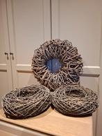 Set landelijke rieten kransen, Ophalen