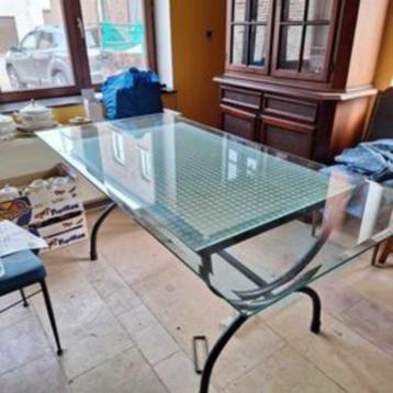 Table en verre moderne