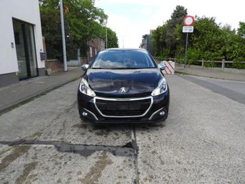 P208 1.2VTI Style met blikschade., Achat, Euro 6, Entreprise, Boîte manuelle